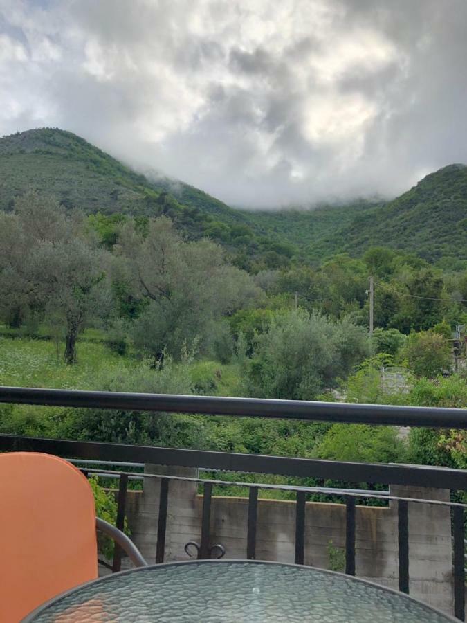 Apartmani Petrija Prčanj Exteriér fotografie