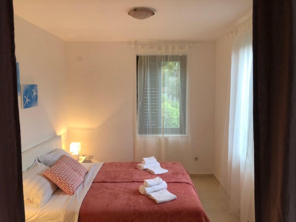 Apartmani Petrija Prčanj Exteriér fotografie