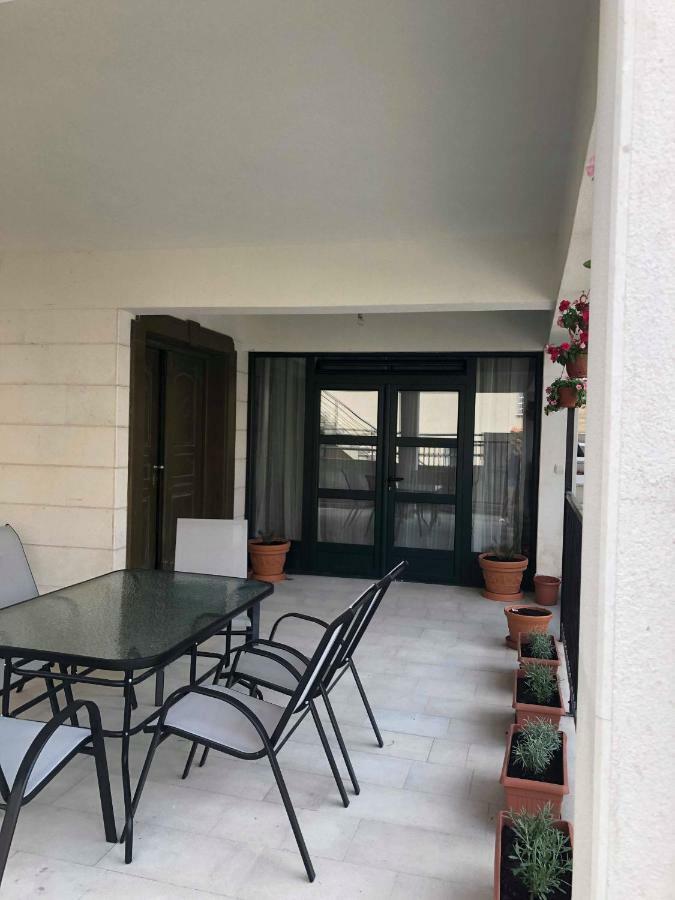 Apartmani Petrija Prčanj Exteriér fotografie