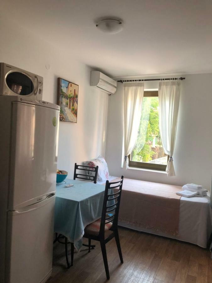 Apartmani Petrija Prčanj Exteriér fotografie