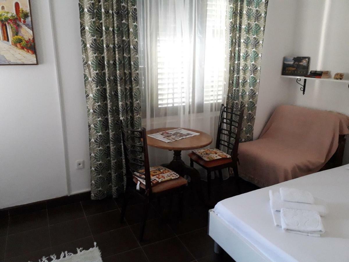 Apartmani Petrija Prčanj Exteriér fotografie
