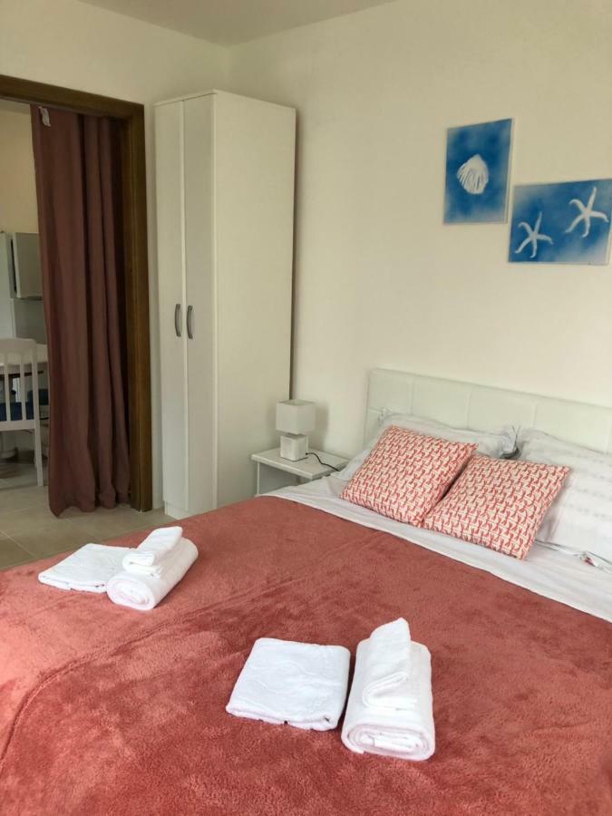 Apartmani Petrija Prčanj Exteriér fotografie